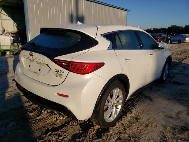 Photo 3 VIN: SJKCH5CP3JA042683 - INFINITI QX30 BASE 