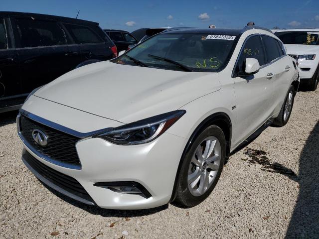 Photo 1 VIN: SJKCH5CP3JA053960 - INFINITI QX30 BASE 