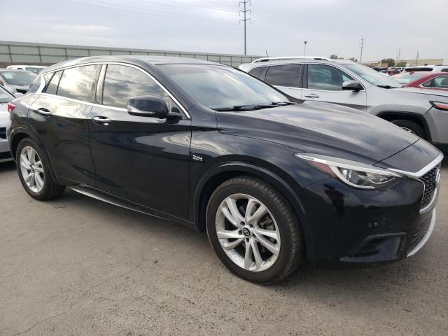 Photo 3 VIN: SJKCH5CP3JA060391 - INFINITI QX30 