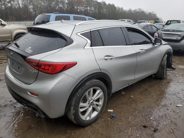 Photo 2 VIN: SJKCH5CP4HA023800 - INFINITI QX30 BASE 