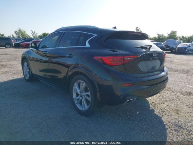 Photo 2 VIN: SJKCH5CP4JA004685 - INFINITI QX30 