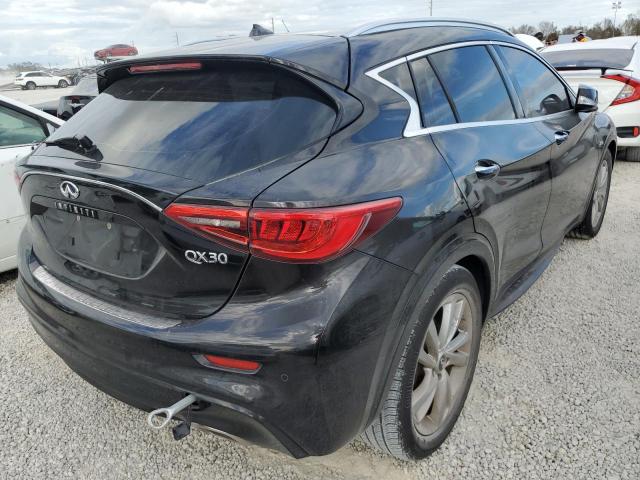 Photo 3 VIN: SJKCH5CP4JA043244 - INFINITI QX30 BASE 