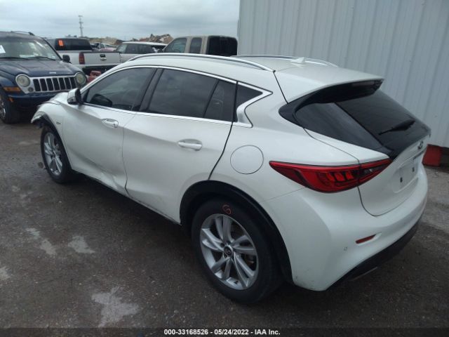 Photo 2 VIN: SJKCH5CP4JA059105 - INFINITI QX30 