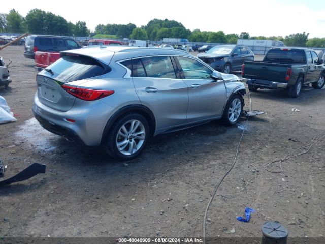 Photo 3 VIN: SJKCH5CP4KA009872 - INFINITI QX30 