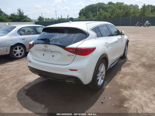 Photo 3 VIN: SJKCH5CP5HA016239 - INFINITI QX30 