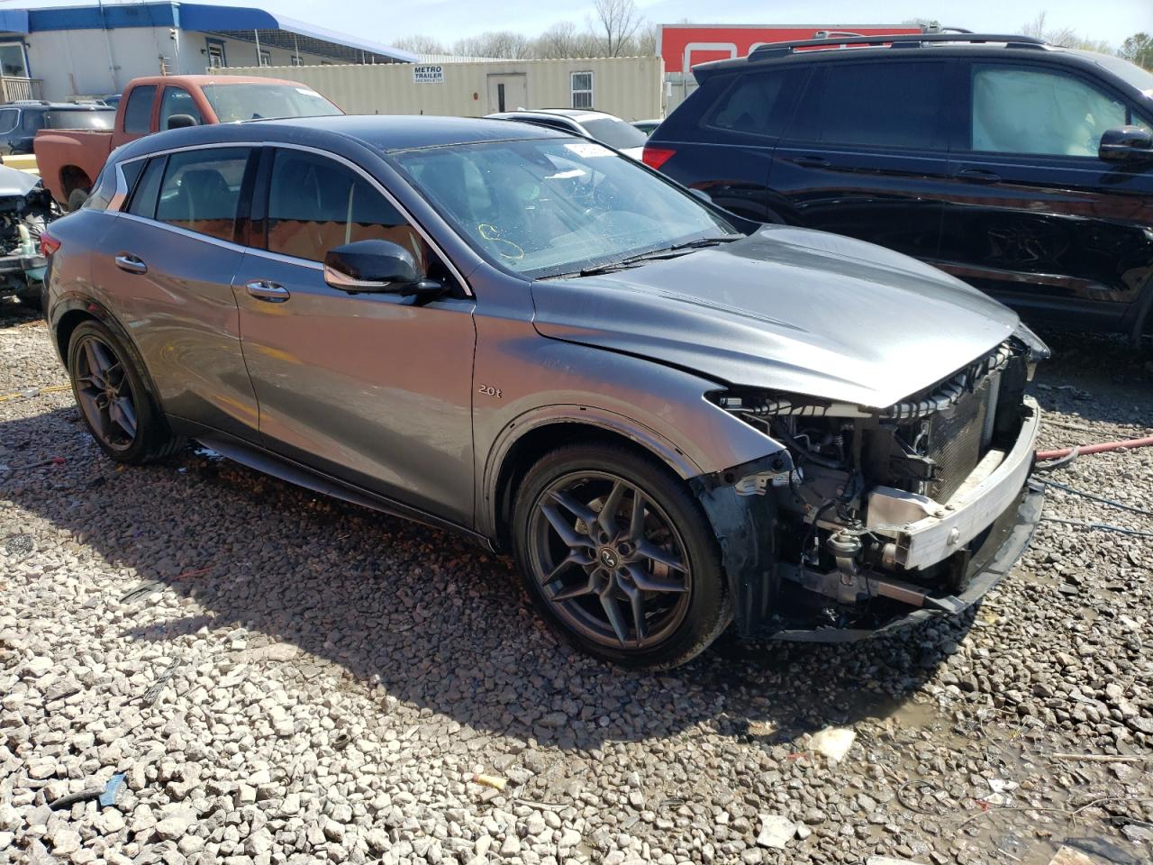 Photo 3 VIN: SJKCH5CP5HA023739 - INFINITI QX30 