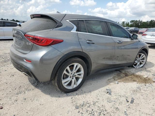 Photo 2 VIN: SJKCH5CP5JA054270 - INFINITI QX30 BASE 