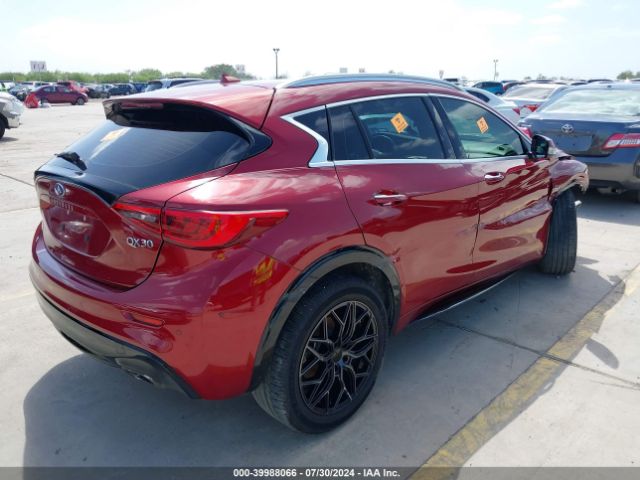 Photo 3 VIN: SJKCH5CP5JA057279 - INFINITI QX30 