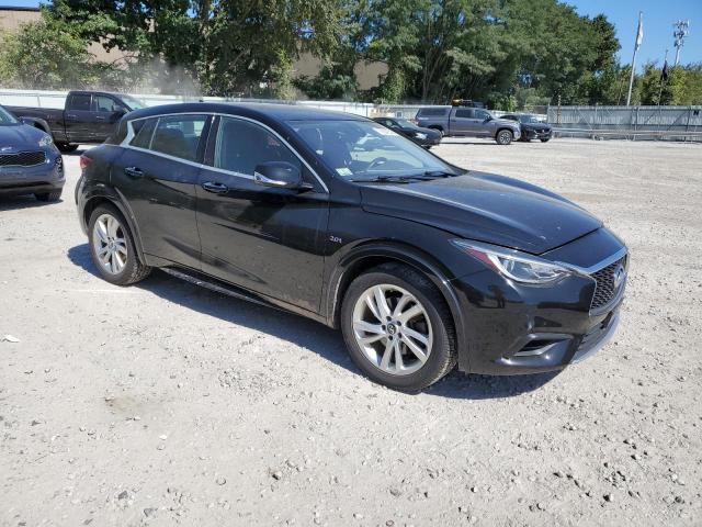 Photo 3 VIN: SJKCH5CP5JA059825 - INFINITI QX30 BASE 