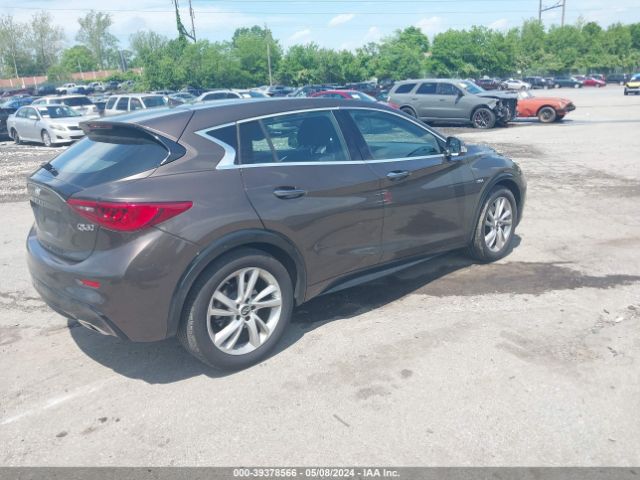 Photo 3 VIN: SJKCH5CP6HA022874 - INFINITI QX30 