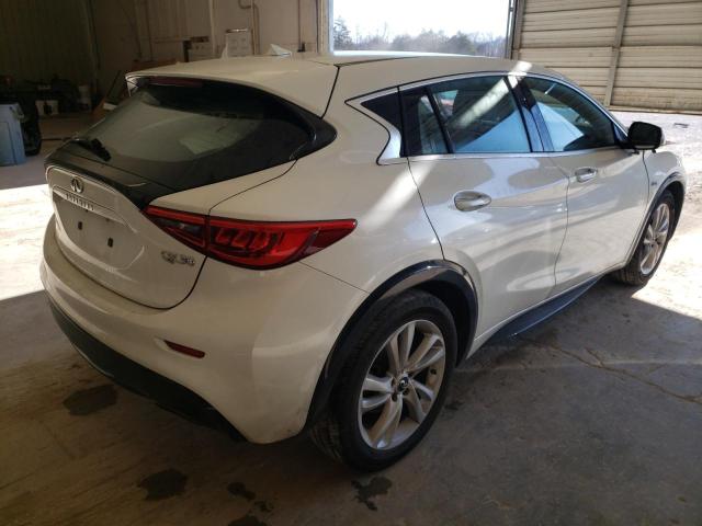 Photo 2 VIN: SJKCH5CP6HA031008 - INFINITI QX30 BASE 