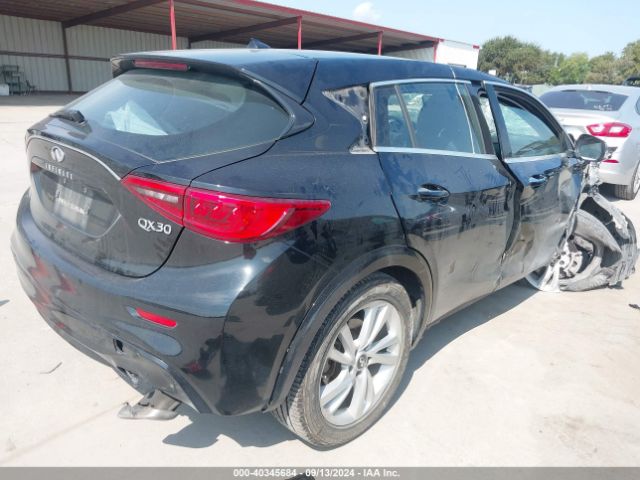 Photo 3 VIN: SJKCH5CP6HA033843 - INFINITI QX30 