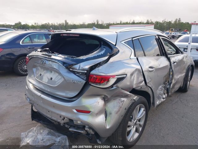 Photo 3 VIN: SJKCH5CP6HA036256 - INFINITI QX30 