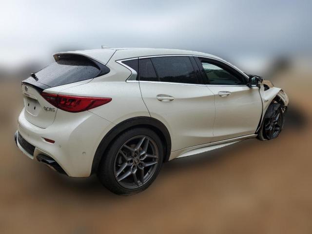 Photo 2 VIN: SJKCH5CP6JA002694 - INFINITI QX30 