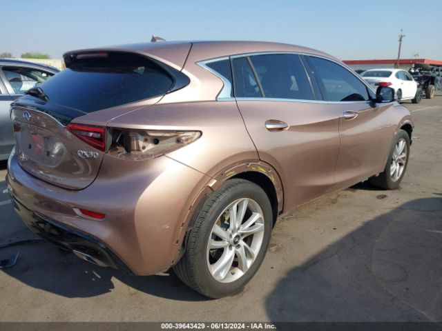 Photo 3 VIN: SJKCH5CP7HA025606 - INFINITI QX30 