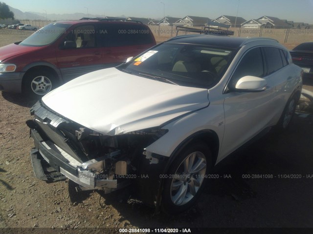 Photo 1 VIN: SJKCH5CP7HA028750 - INFINITI QX30 