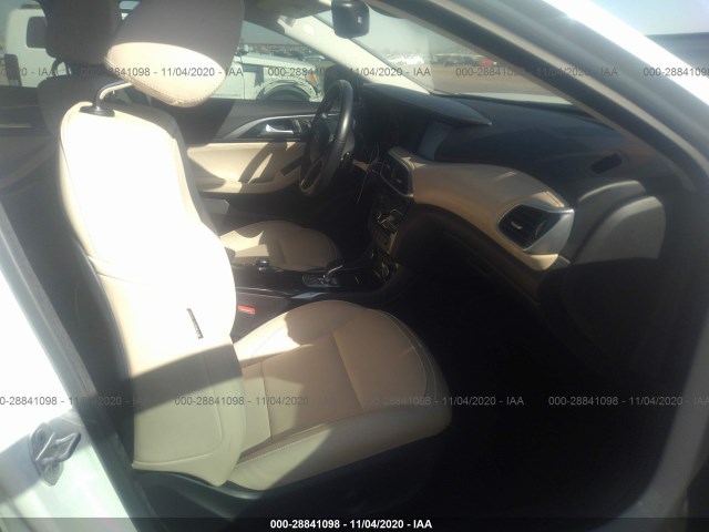 Photo 4 VIN: SJKCH5CP7HA028750 - INFINITI QX30 