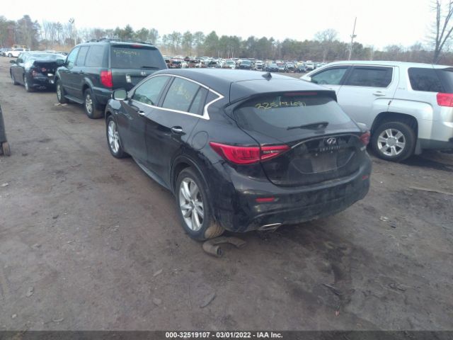 Photo 2 VIN: SJKCH5CP7HA034404 - INFINITI QX30 