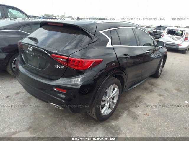 Photo 3 VIN: SJKCH5CP7KA009316 - INFINITI QX30 