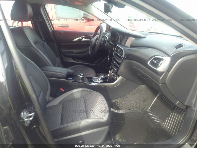 Photo 4 VIN: SJKCH5CP7KA011759 - INFINITI QX30 