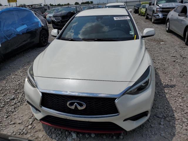 Photo 4 VIN: SJKCH5CP8HA017305 - INFINITI QX30 BASE 