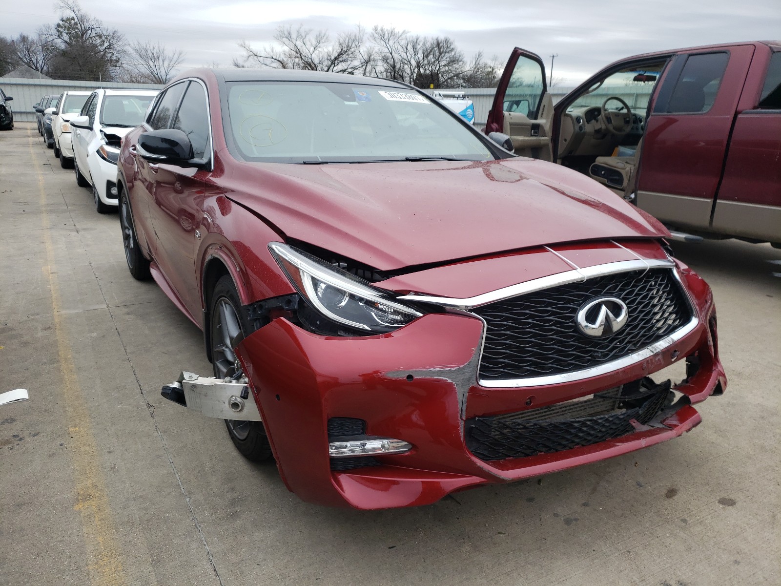 Photo 0 VIN: SJKCH5CP8HA018941 - INFINITI QX30 