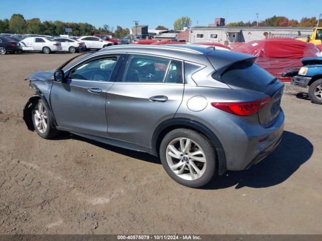 Photo 2 VIN: SJKCH5CP8HA021533 - INFINITI QX30 