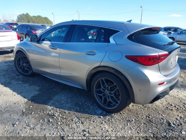 Photo 2 VIN: SJKCH5CP8HA021984 - INFINITI QX30 