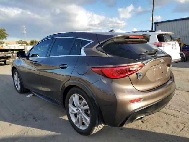 Photo 2 VIN: SJKCH5CP8HA031365 - INFINITI QX30 BASE 