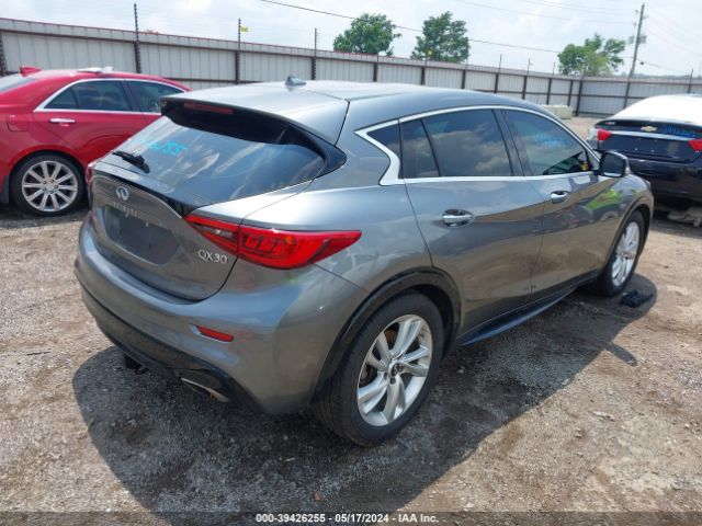 Photo 3 VIN: SJKCH5CP8HA035044 - INFINITI QX30 