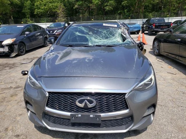 Photo 4 VIN: SJKCH5CP8JA046728 - INFINITI QX30 BASE 