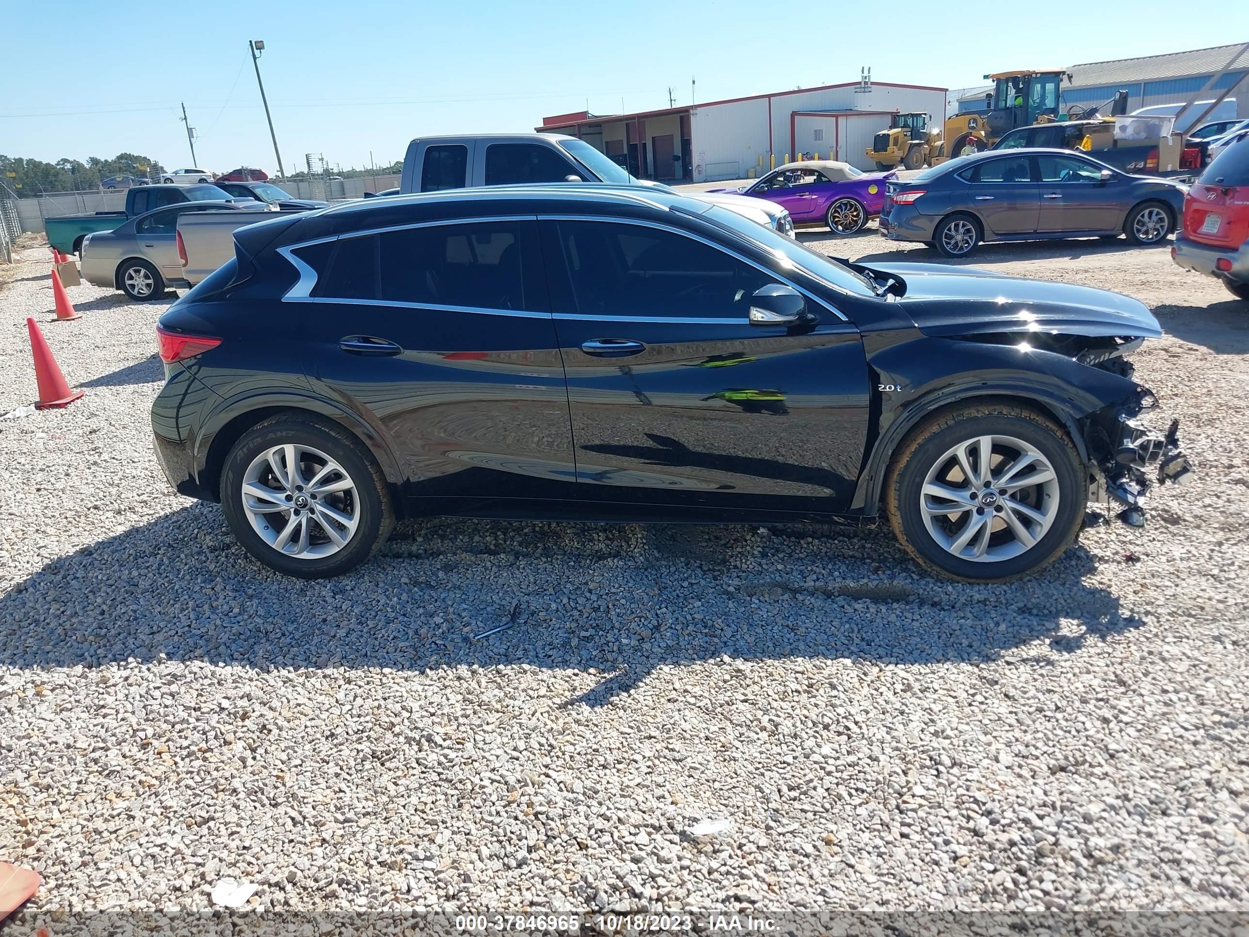 Photo 12 VIN: SJKCH5CP8JA047667 - INFINITI QX30 