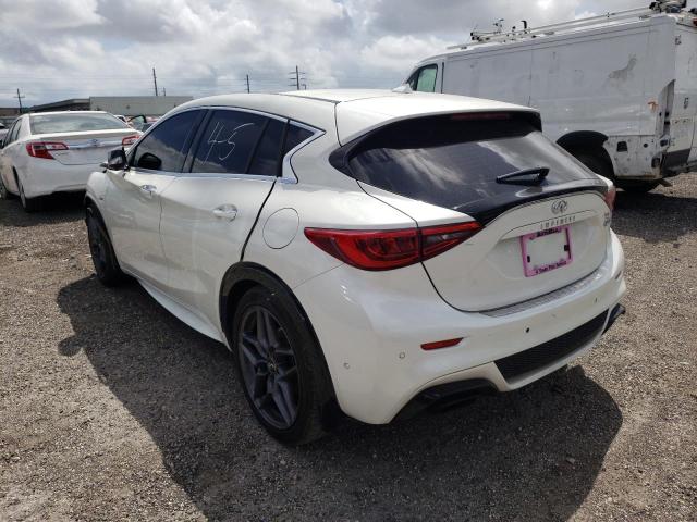 Photo 2 VIN: SJKCH5CP8JA050357 - INFINITI QX30 BASE 