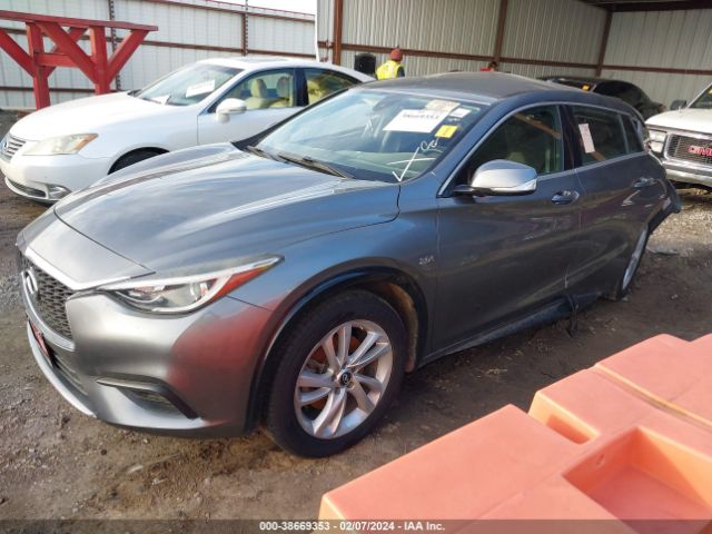 Photo 1 VIN: SJKCH5CP8JA060726 - INFINITI QX30 