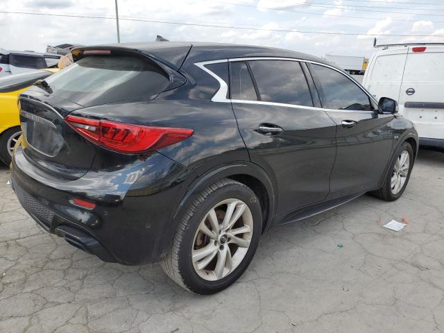 Photo 2 VIN: SJKCH5CP8JA060970 - INFINITI QX30 