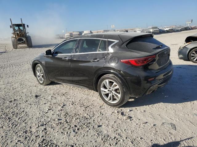 Photo 1 VIN: SJKCH5CP8KA006957 - INFINITI QX30 PURE 