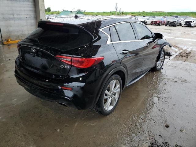 Photo 3 VIN: SJKCH5CP9HA020116 - INFINITI QX30 BASE 