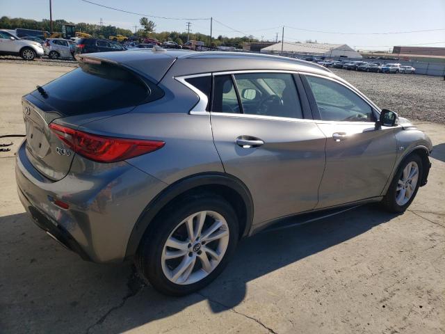 Photo 2 VIN: SJKCH5CP9HA030452 - INFINITI QX30 BASE 