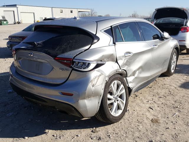 Photo 3 VIN: SJKCH5CP9HA039927 - INFINITI QX30 BASE 