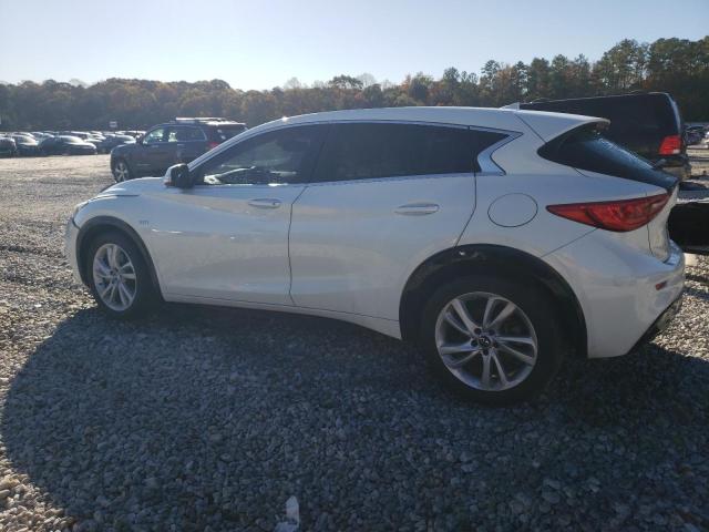 Photo 1 VIN: SJKCH5CP9JA043837 - INFINITI QX30 BASE 