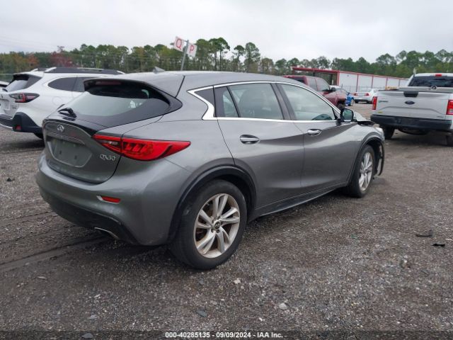 Photo 3 VIN: SJKCH5CP9JA052845 - INFINITI QX30 