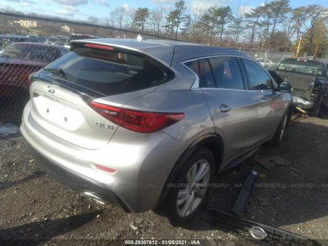 Photo 3 VIN: SJKCH5CP9JA059553 - INFINITI QX30 