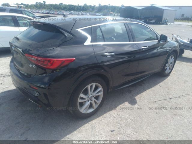 Photo 3 VIN: SJKCH5CP9KA010404 - INFINITI QX30 