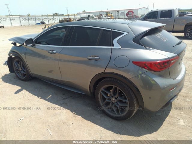 Photo 2 VIN: SJKCH5CPXHA032016 - INFINITI QX30 