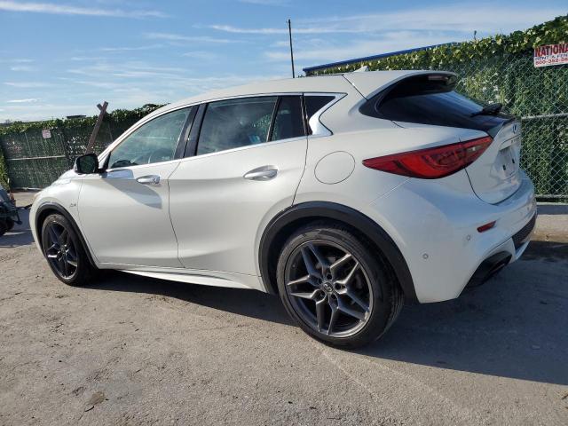 Photo 1 VIN: SJKCH5CPXJA047105 - INFINITI QX30 