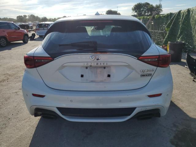 Photo 5 VIN: SJKCH5CPXJA047105 - INFINITI QX30 