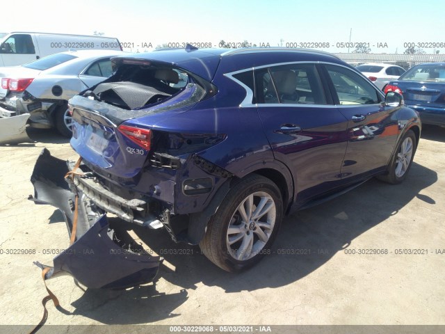 Photo 3 VIN: SJKCH5CPXJA047380 - INFINITI QX30 