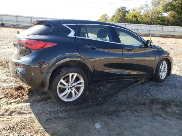 Photo 2 VIN: SJKCH5CPXJA058735 - INFINITI QX30 