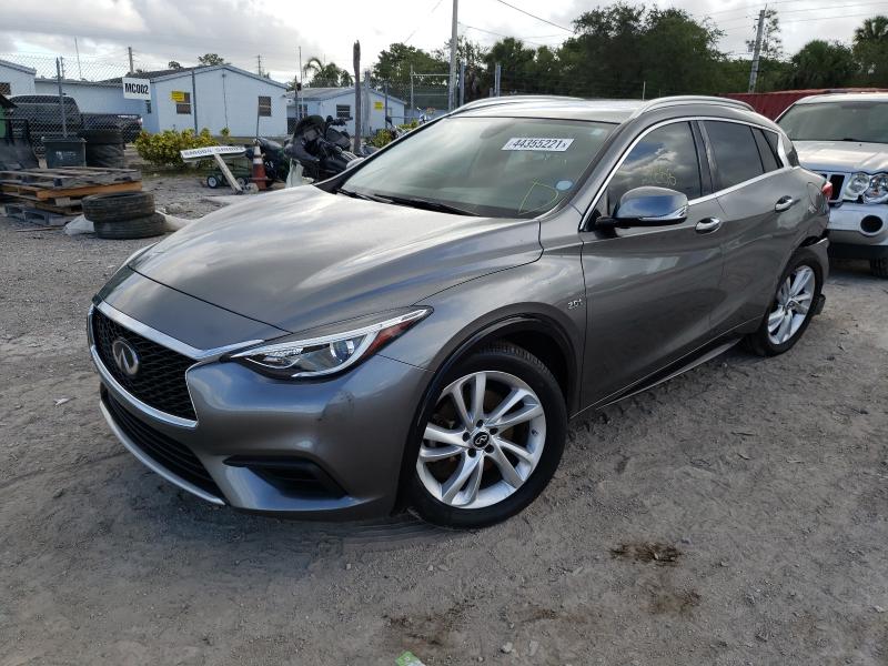 Photo 1 VIN: SJKCH5CPXKA008211 - INFINITI QX30 