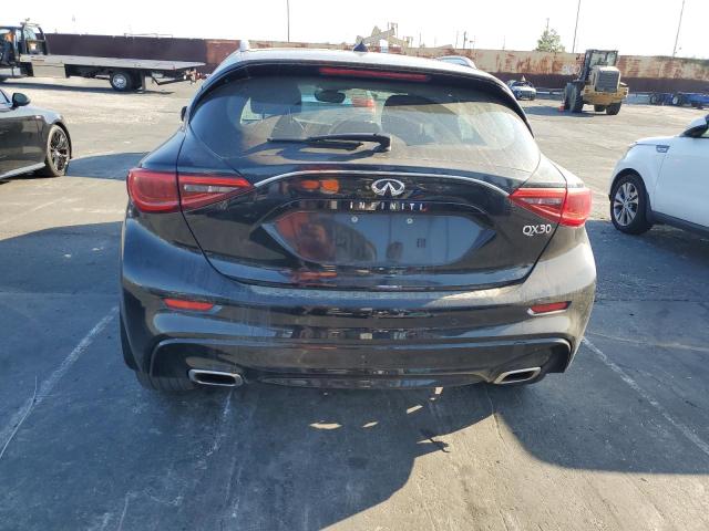 Photo 5 VIN: SJKCH5CPXKA008371 - INFINITI QX30 PURE 